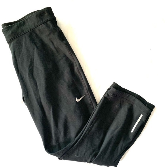 Nike Dri-Fit Women's Cropped Leggings Size M - Picture 1 of 5